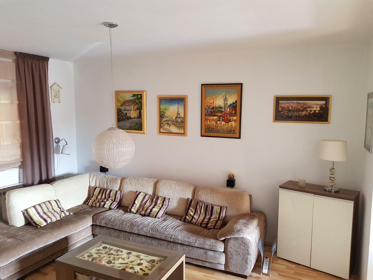 A&T Apartment Zaprešić Extérieur photo