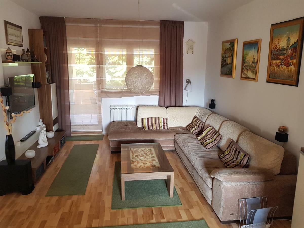 A&T Apartment Zaprešić Extérieur photo